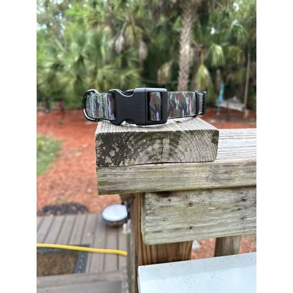 Top Paw Gray and Black Camouflage Pattern Size 2 inch Wide Small 13 to 18 inch - Picture 6 of 6